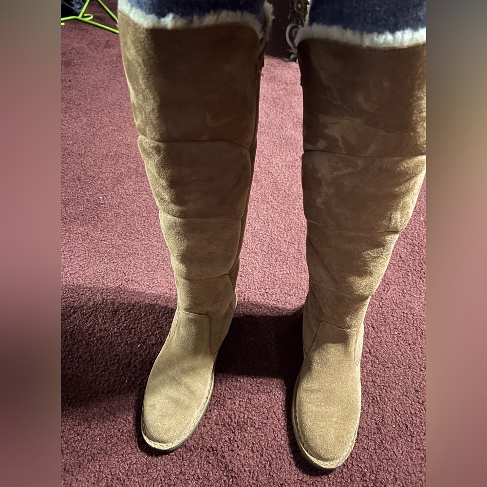 Ugg knee boots